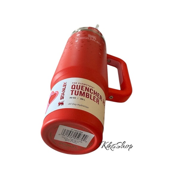 Stanley 30 oz Stainless Steel H2.0
Flowstate Quencher Tumbler Ruby Hearts - Picture 9 of 10